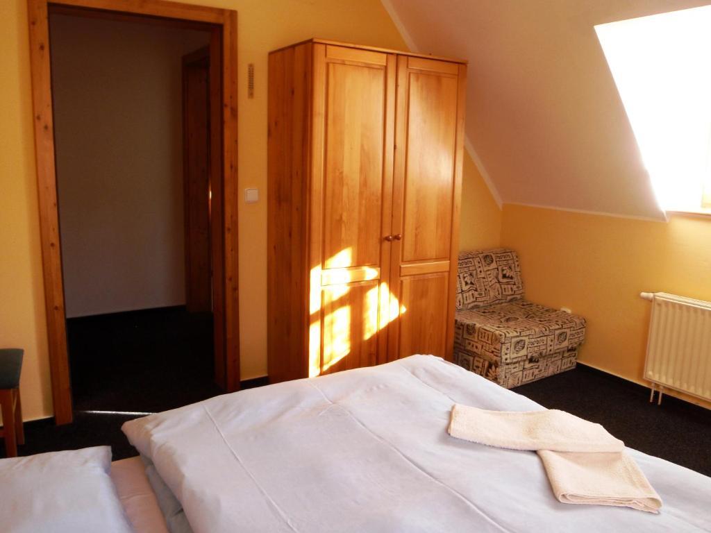 Penzion U Studeneho Potoka Nové Hute Quarto foto